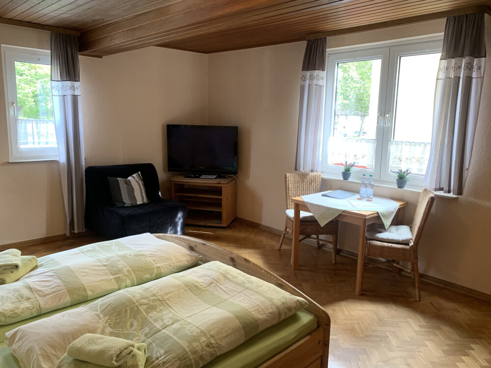 MonteurZimmer: Gästehaus Hof Epp