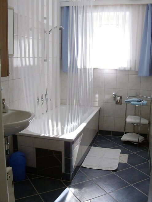 Monteur-Zimmer - Preis pro Nacht - Wald am Schoberpaß -  Maunz Sigrid