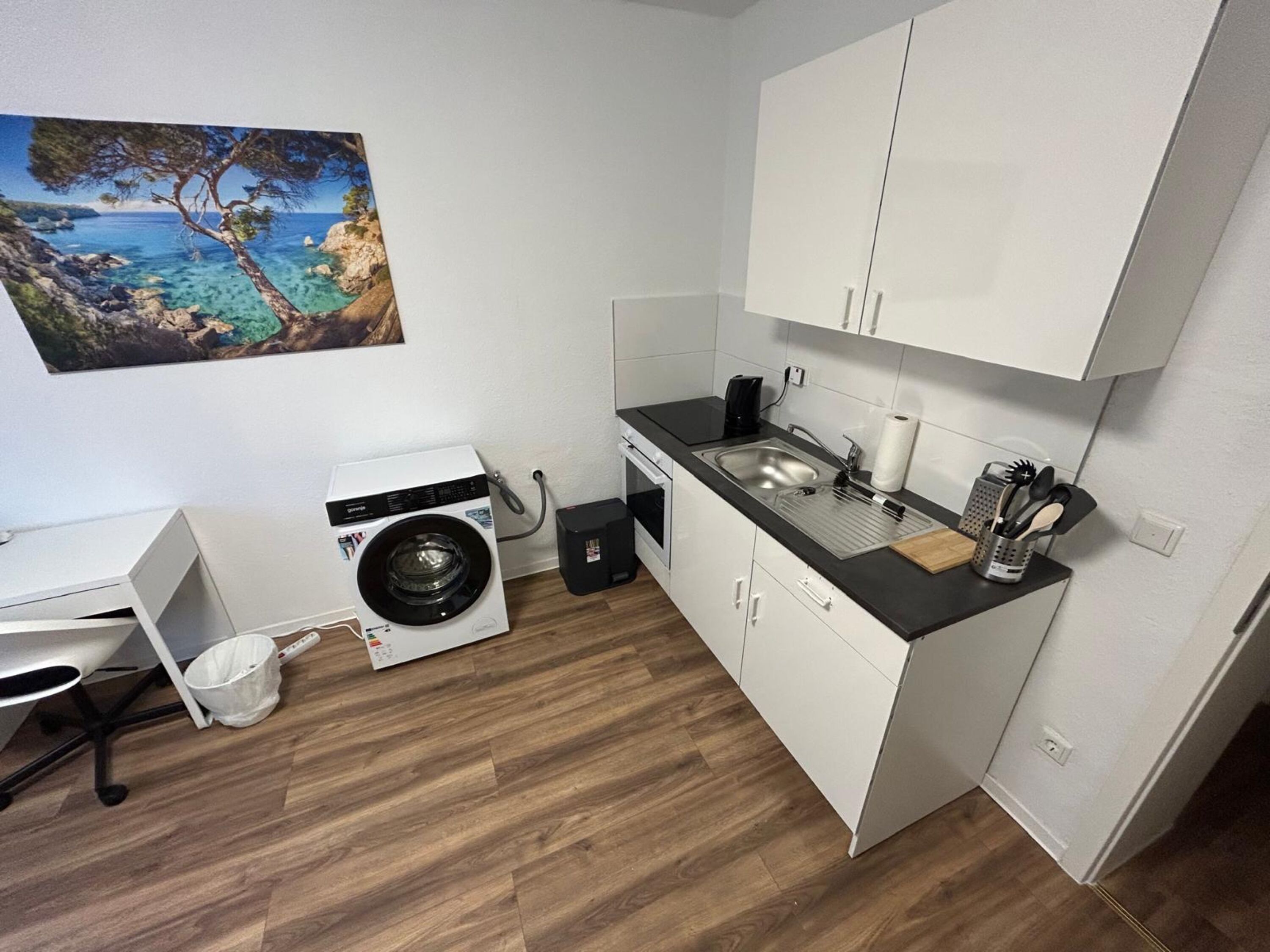 Monteur-Zimmer - Essen - Top Monteurzimmer komplett renov. und hochwertig eingerichte