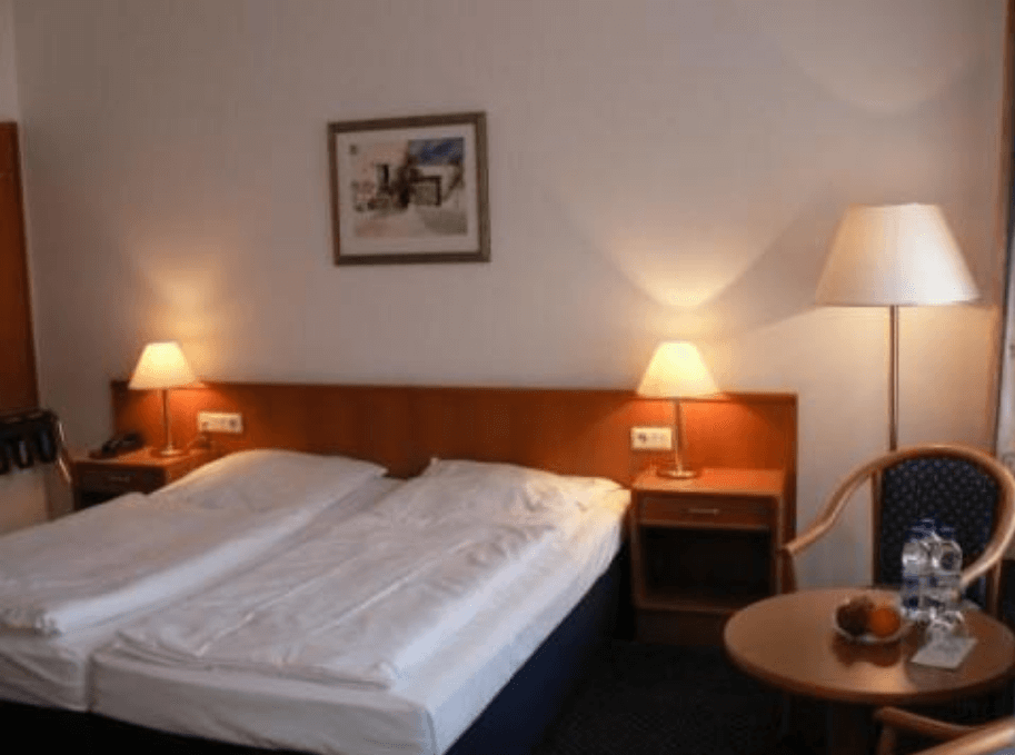 Monteur-Zimmer - Bottrop - Hotel zum Rathaus