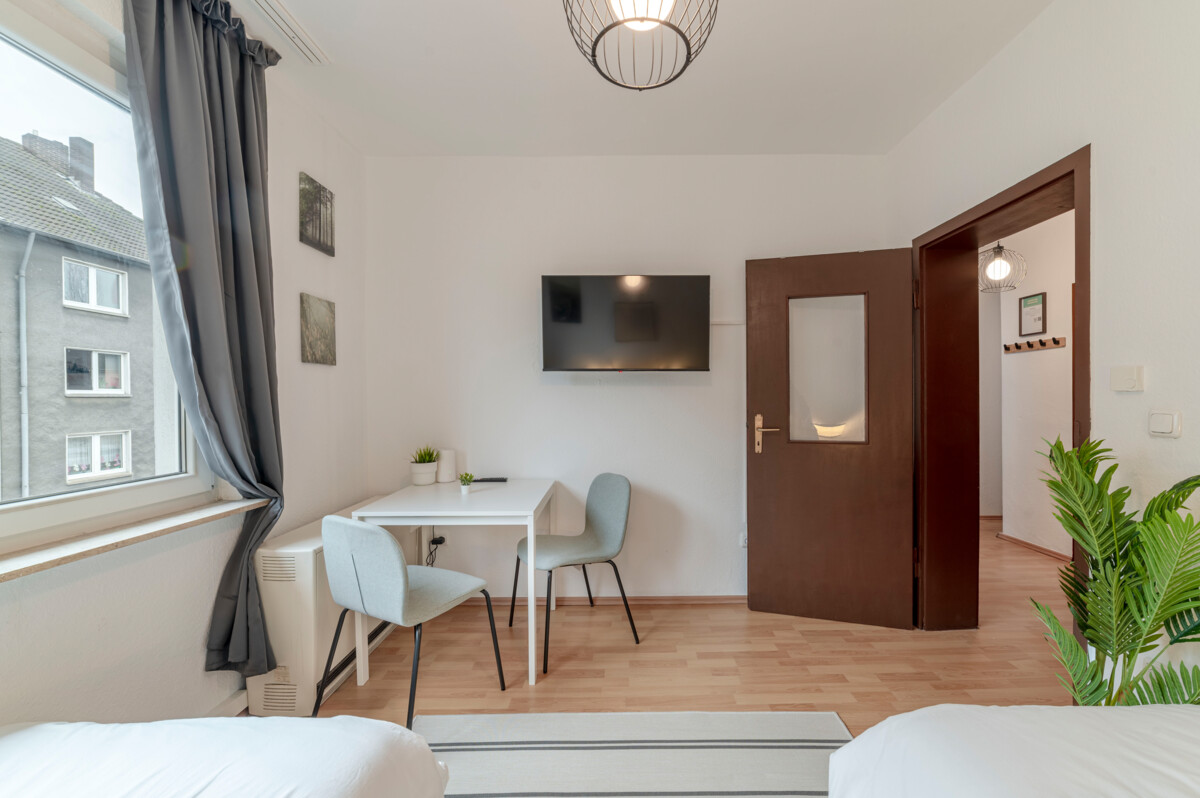 Monteur-Zimmer - Essen - SpaceStays Eco Retreat Smart TV Küche Zentral!