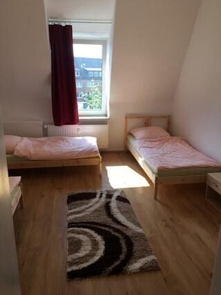 Monteur-Zimmer - Essen - Top Unterkünfte in Essen/Mülheim