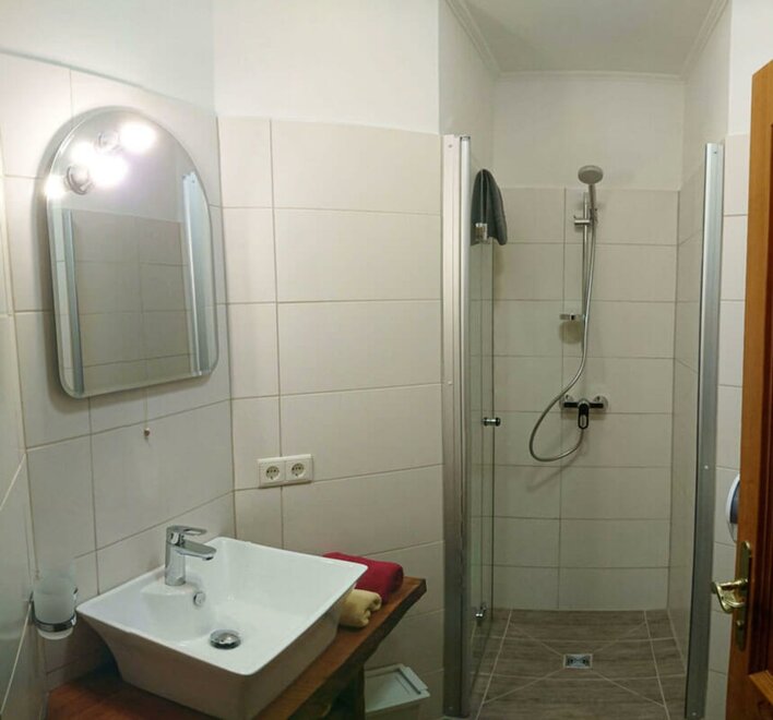 Monteur-Zimmer - Preis pro Nacht - Feldkirchen bei Graz - Privatzimmer Gästehaus Klampfer