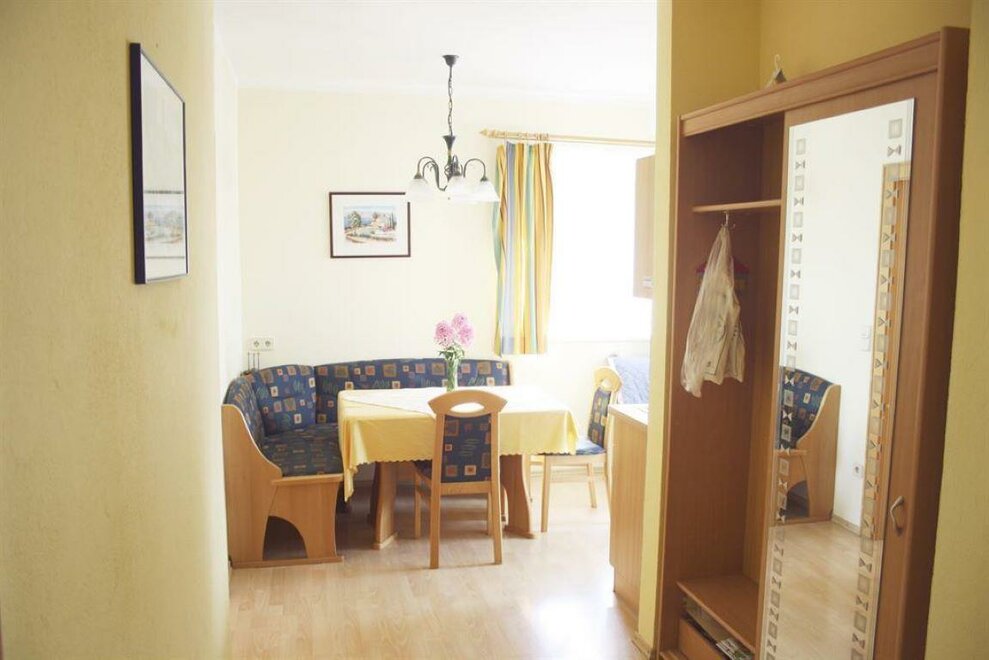 Monteur-Zimmer - Muggenau - Ferienwohnungen Neuhold