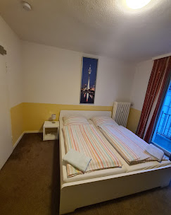 Monteur-Zimmer - Düsseldorf - Gästehaus Grupello