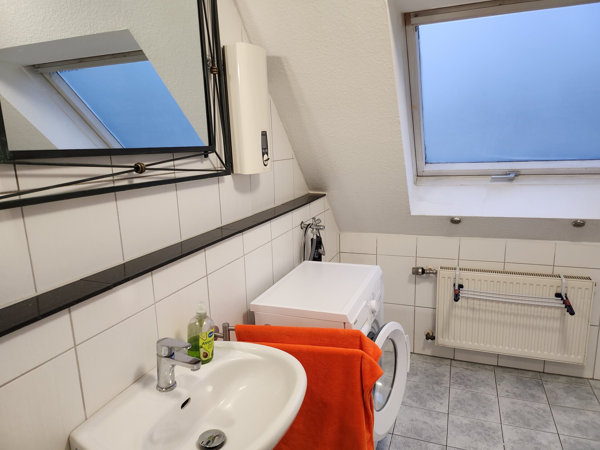 Monteur-Zimmer - Düsseldorf - ANNAS GÄSTEZIMMER / Ferienwohnung