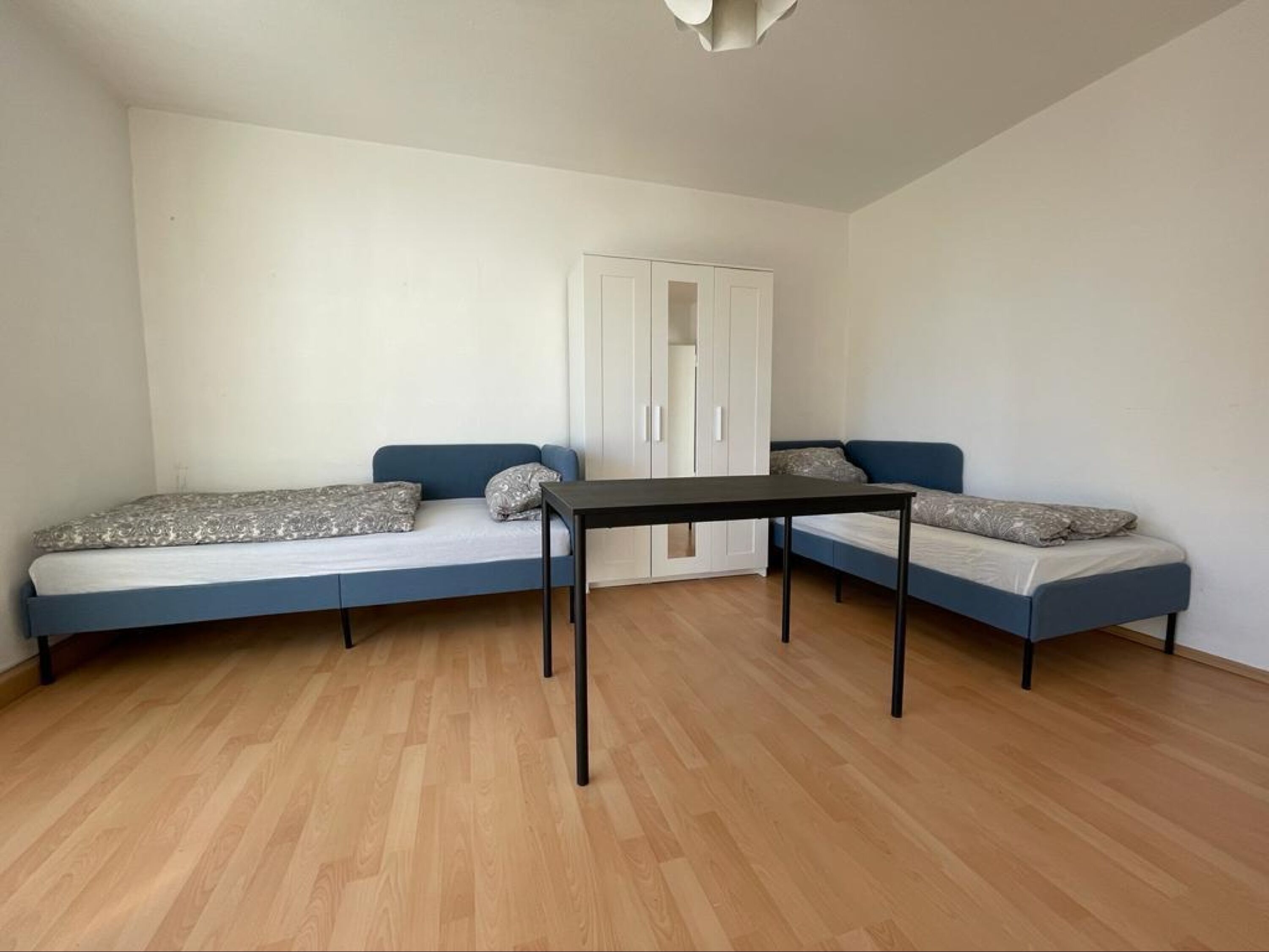 Monteur-Zimmer - Düsseldorf - Wohnung Kuhrt