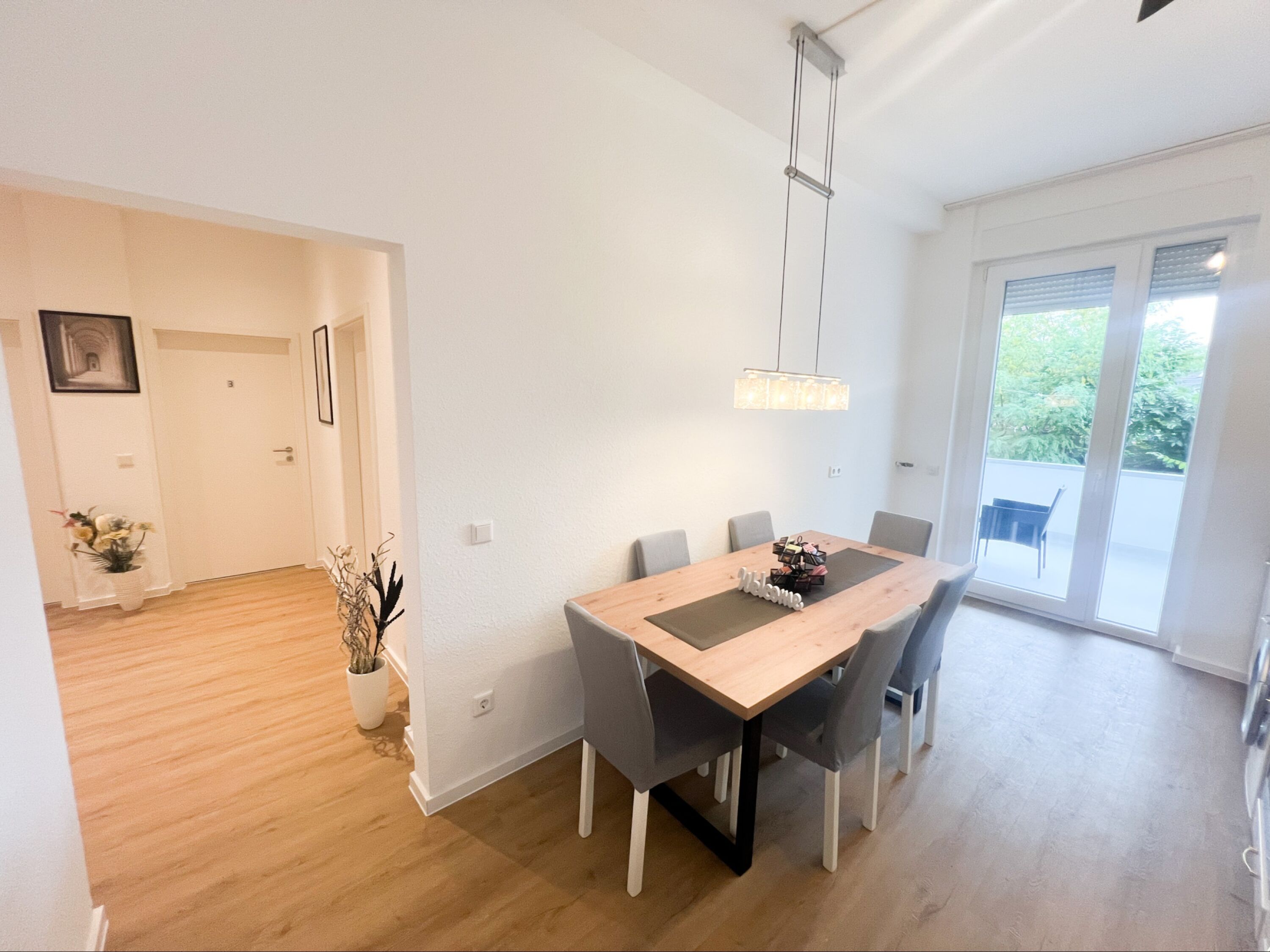 Monteur-Zimmer - Düsseldorf - Apartment für 7 Pers. mit 3 Schlafzimmern in Düsseldorf