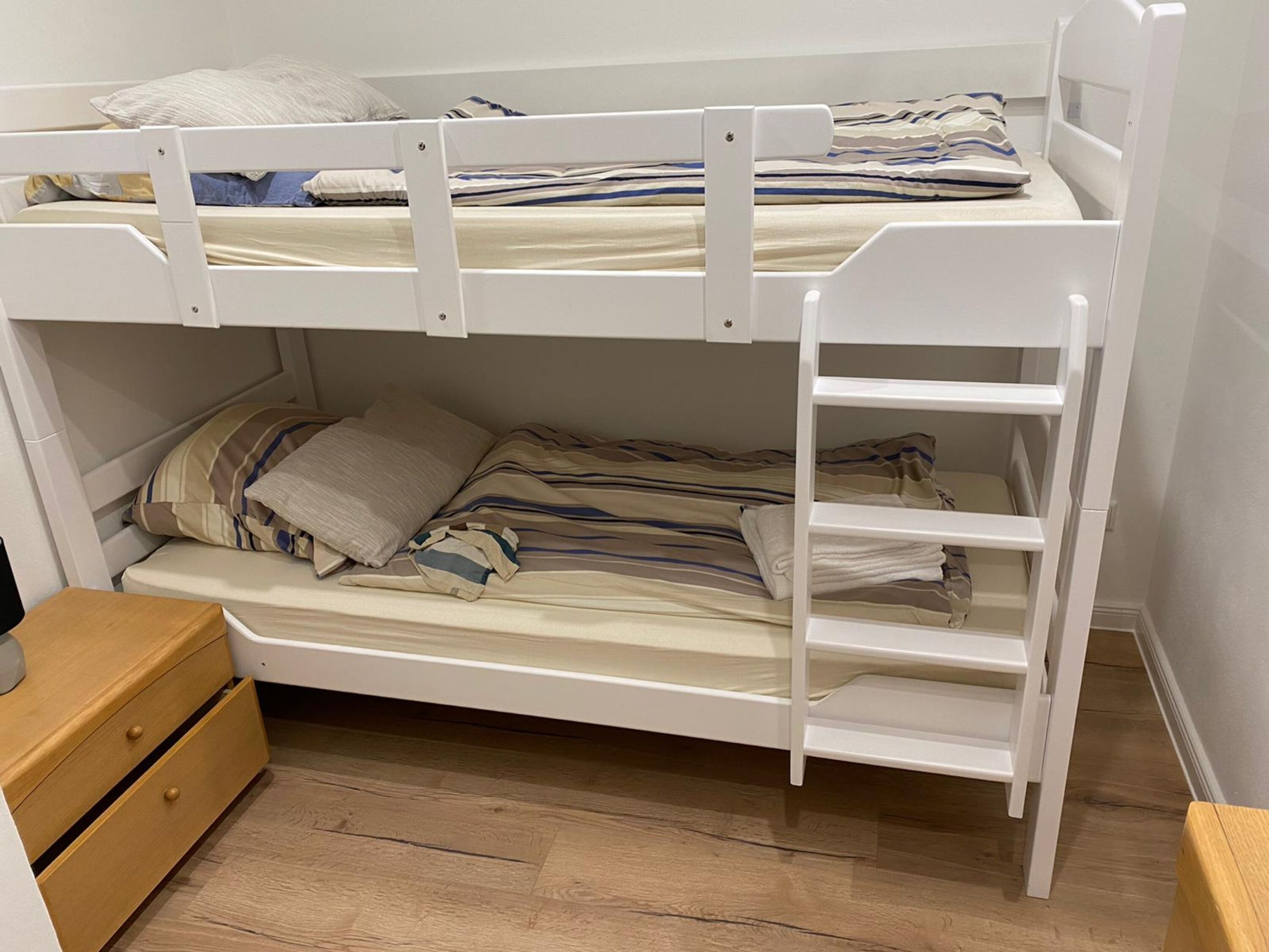 Monteur-Zimmer - Düsseldorf - interaktiv . Appartements in Ratingen - Düsseldorfer Str. 70