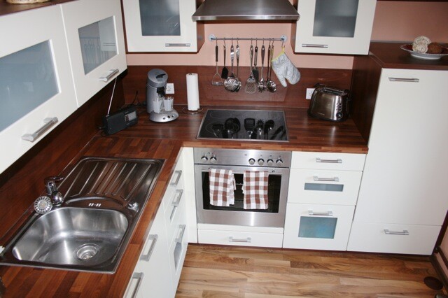 Monteur-Zimmer - Düsseldorf - Große FeWo Düsseldorf Nähe A46