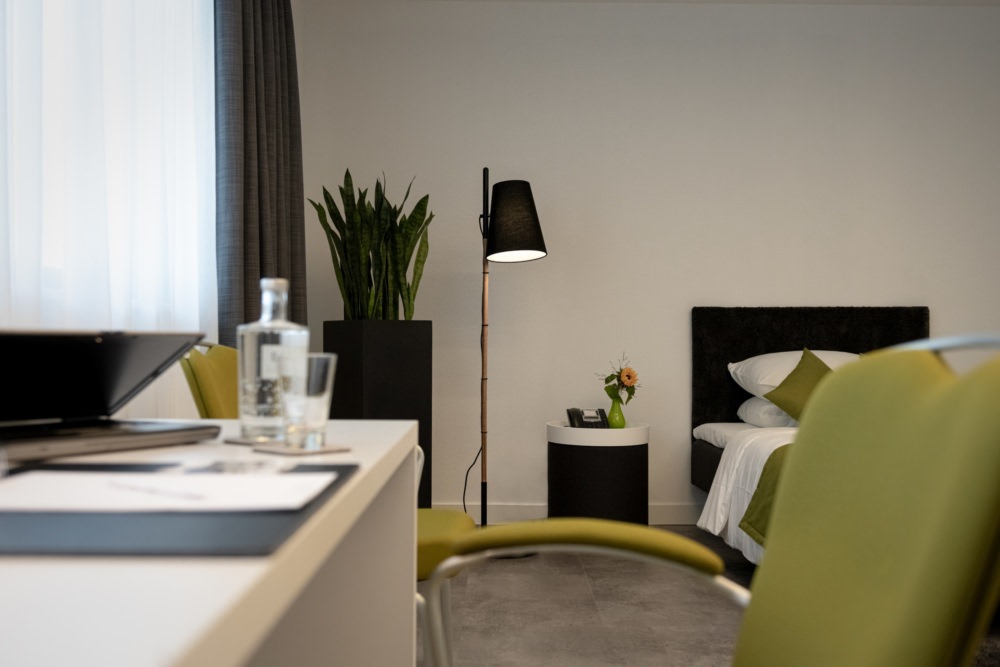 Monteur-Zimmer - Düsseldorf - Tulip Inn Duesseldorf Arena Hotel