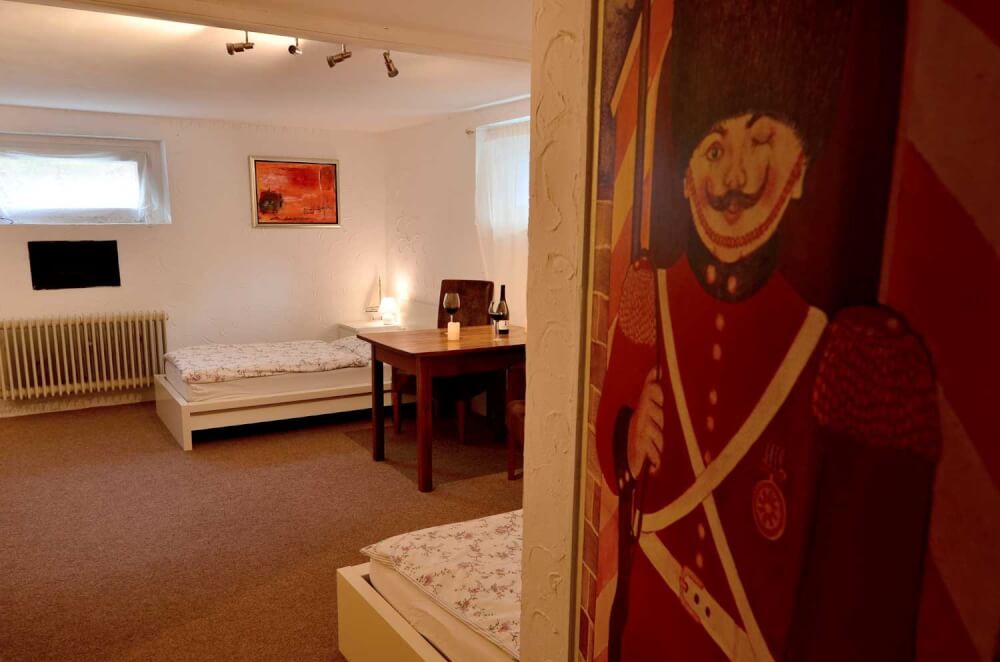 Monteur-Zimmer - Düsseldorf - Gästehaus Jahns in 40468 Düsseldorf