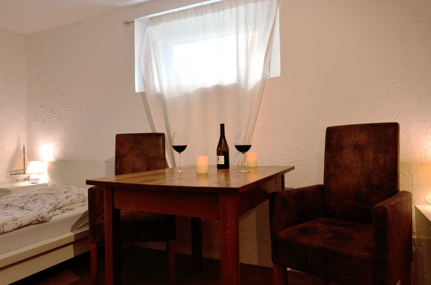 Monteur-Zimmer - Düsseldorf - Gästehaus Jahns in 40468 Düsseldorf