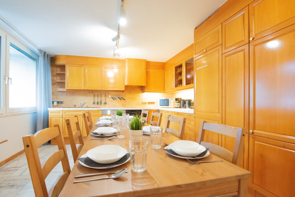 Monteur-Zimmer - Düsseldorf - Apartments und Hotelzimmer in Düsseldorf, Neuss, Meerbusch in 40213 Düsseldorf