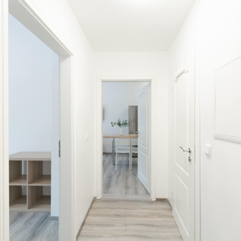 MonteurZimmer: T & K Monteurwohnungen - "Monteurunterkunft Düsseldorf – Zentral, modern und komfortabel