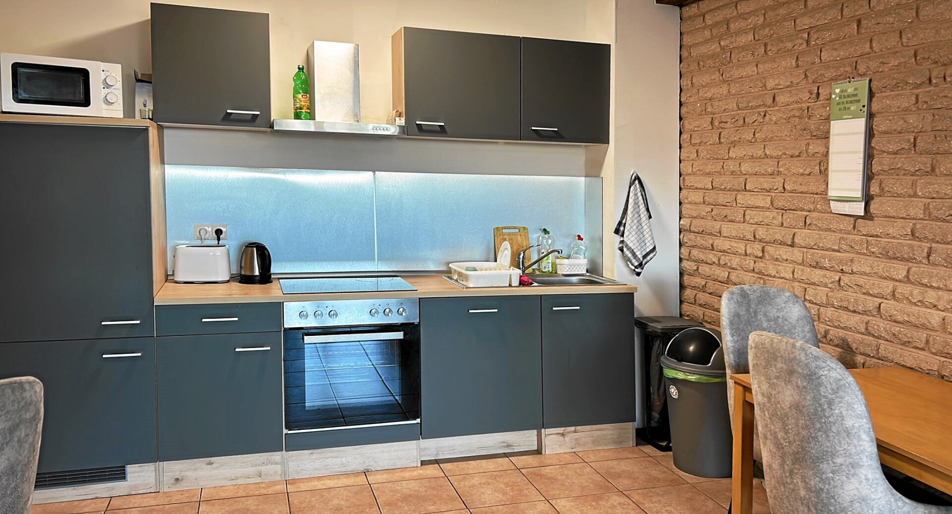 Monteur-Zimmer - Achim (Landkreis Verden) - M&M Hotel Oyten. Budget-Hotel nahe Bremen & Autobahn.