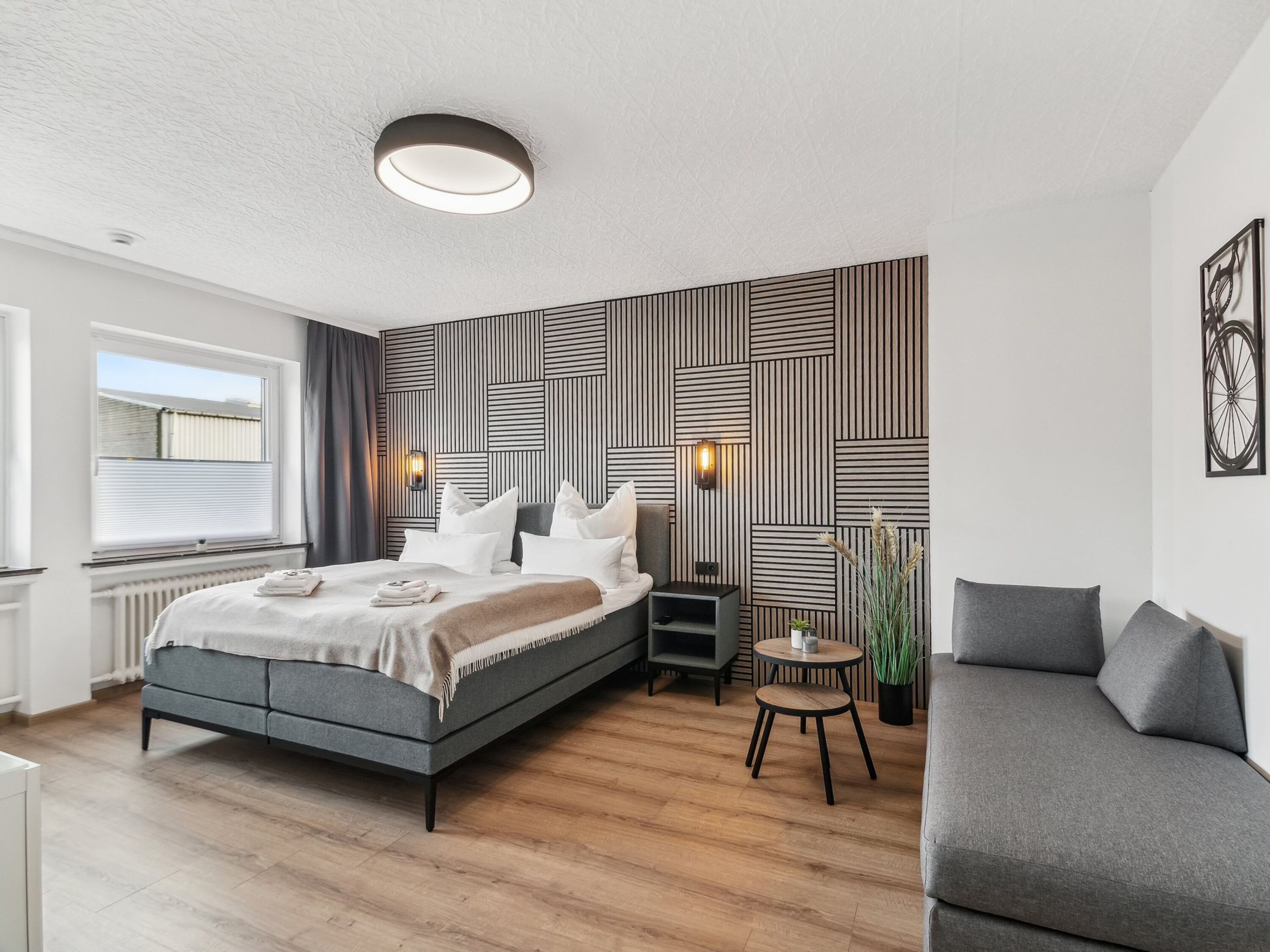 Monteur-Zimmer - Achim (Landkreis Verden) - Moderne Unterkunft im Herzen Bremens – Mit Balkon, bis 5 P.