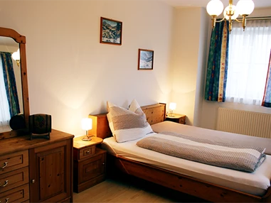 MonteurZimmer: Gasthof Zum Tannenwirt