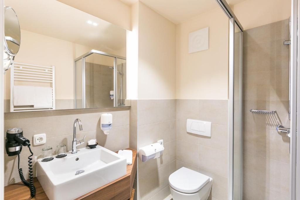 Monteur-Zimmer - Preis pro Nacht - Paurach - Stadthotel zur goldenen Krone