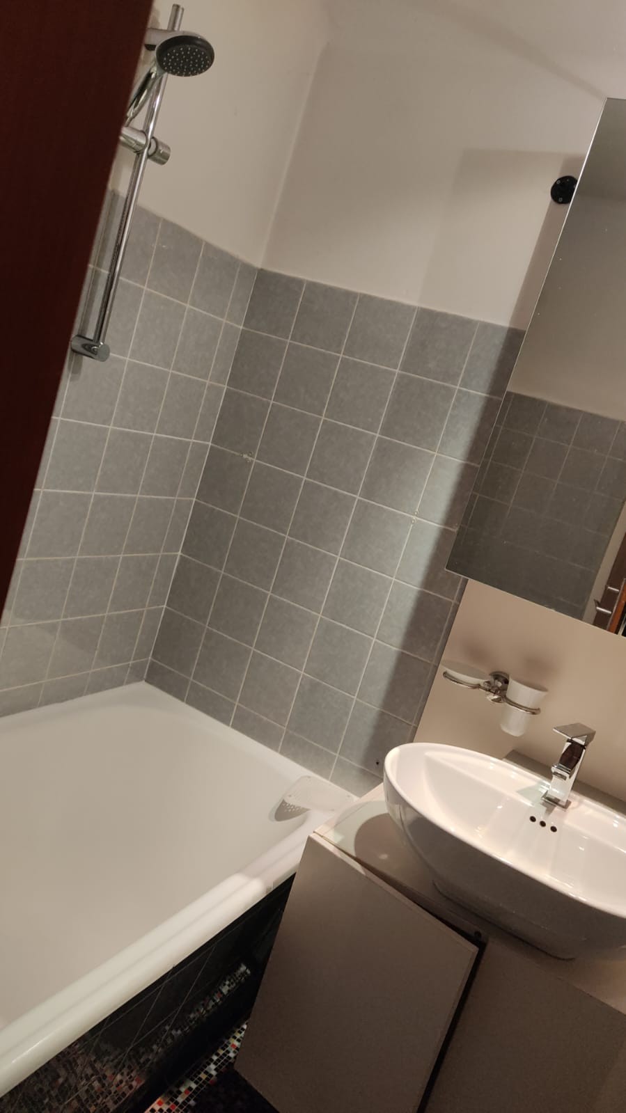 Monteur-Zimmer - Thalgau - Zimmer in 5411 Oberalm