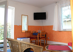 MonteurZimmer: Einzelzimmer mit direktem Zugang zum Garten. - "Haus Apportin" B&B, Pension