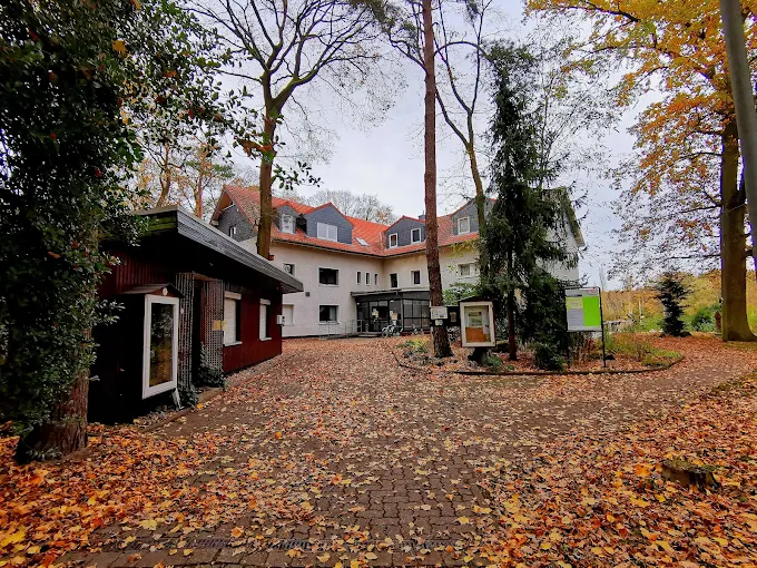 Monteur-Zimmer - Seelze - Naturfreundehaus Am Blauen See - Gästeunterkunft