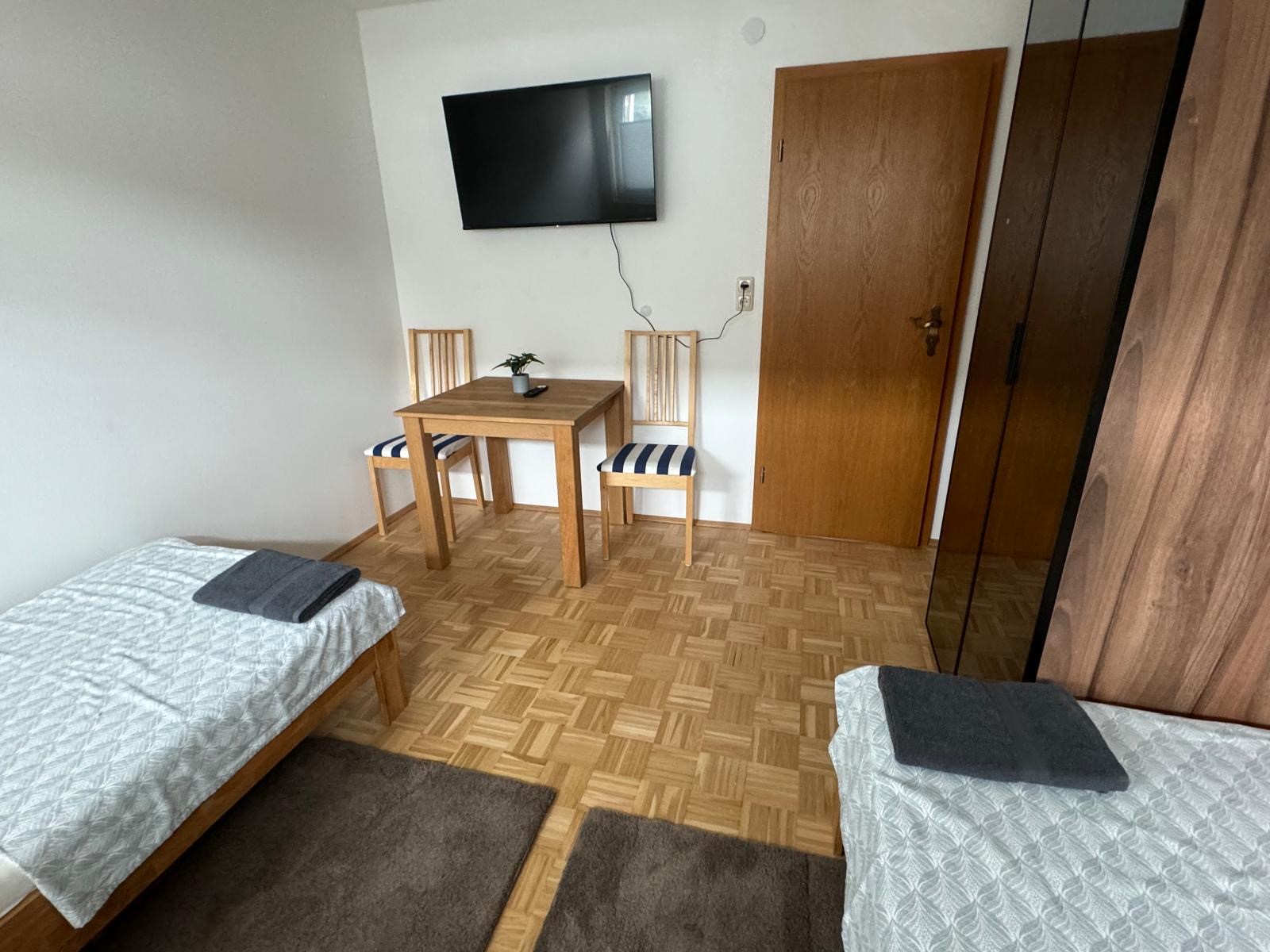 Monteur-Zimmer - Seelze - Haus in Messenähe - Nähe B65 und A7