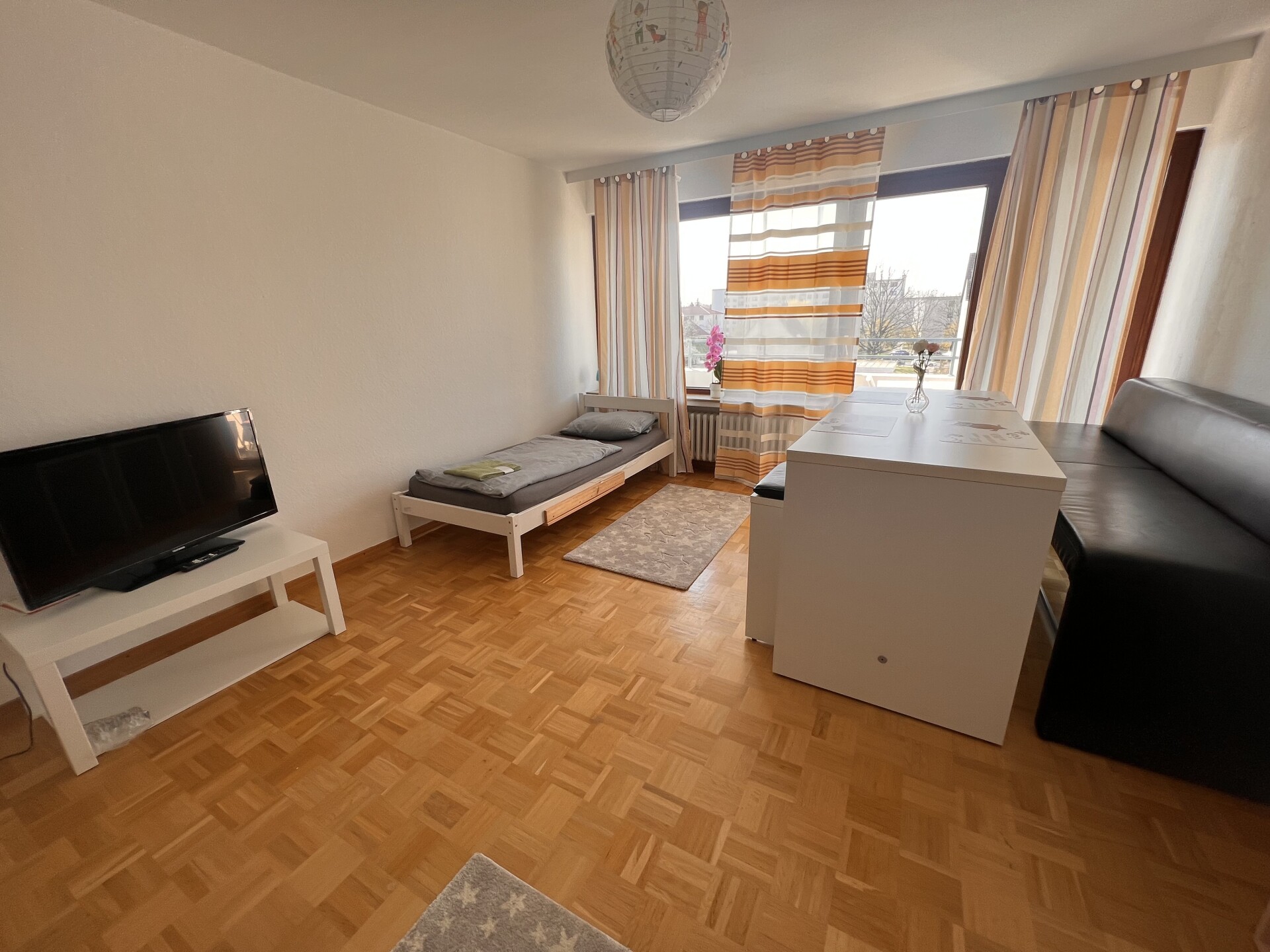 Monteur-Zimmer - Seelze - 2.5 Zimmerwohnung Hannover