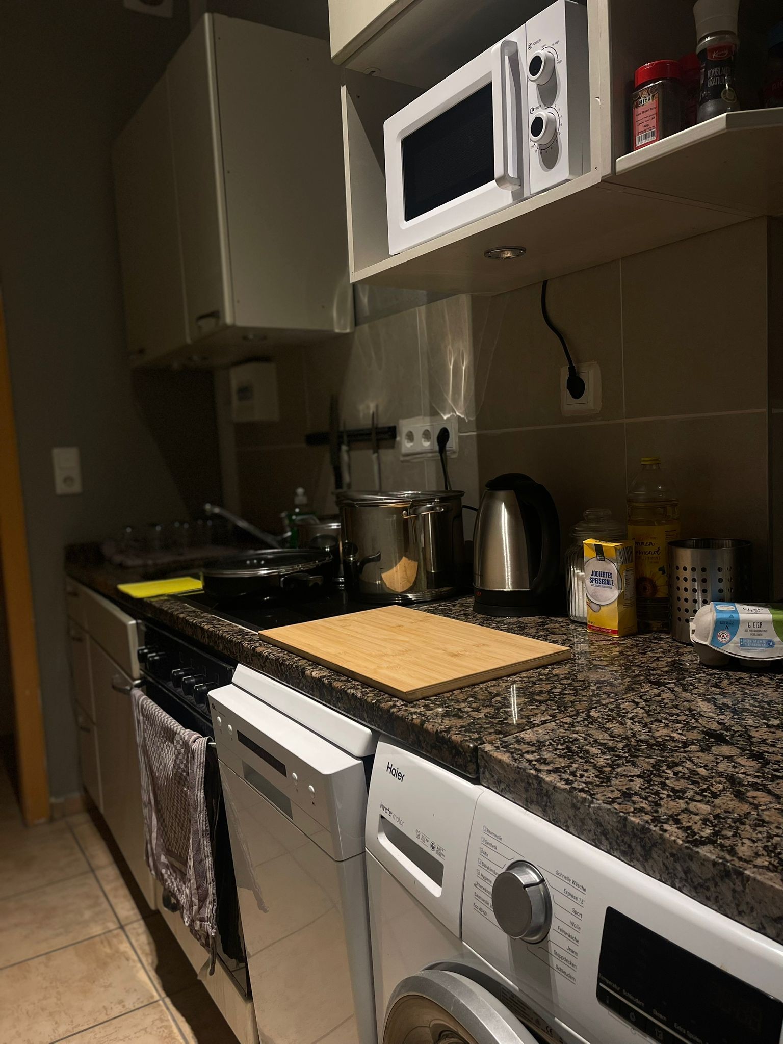 Monteur-Zimmer - Seelze - Modernes Stadt-Apartment