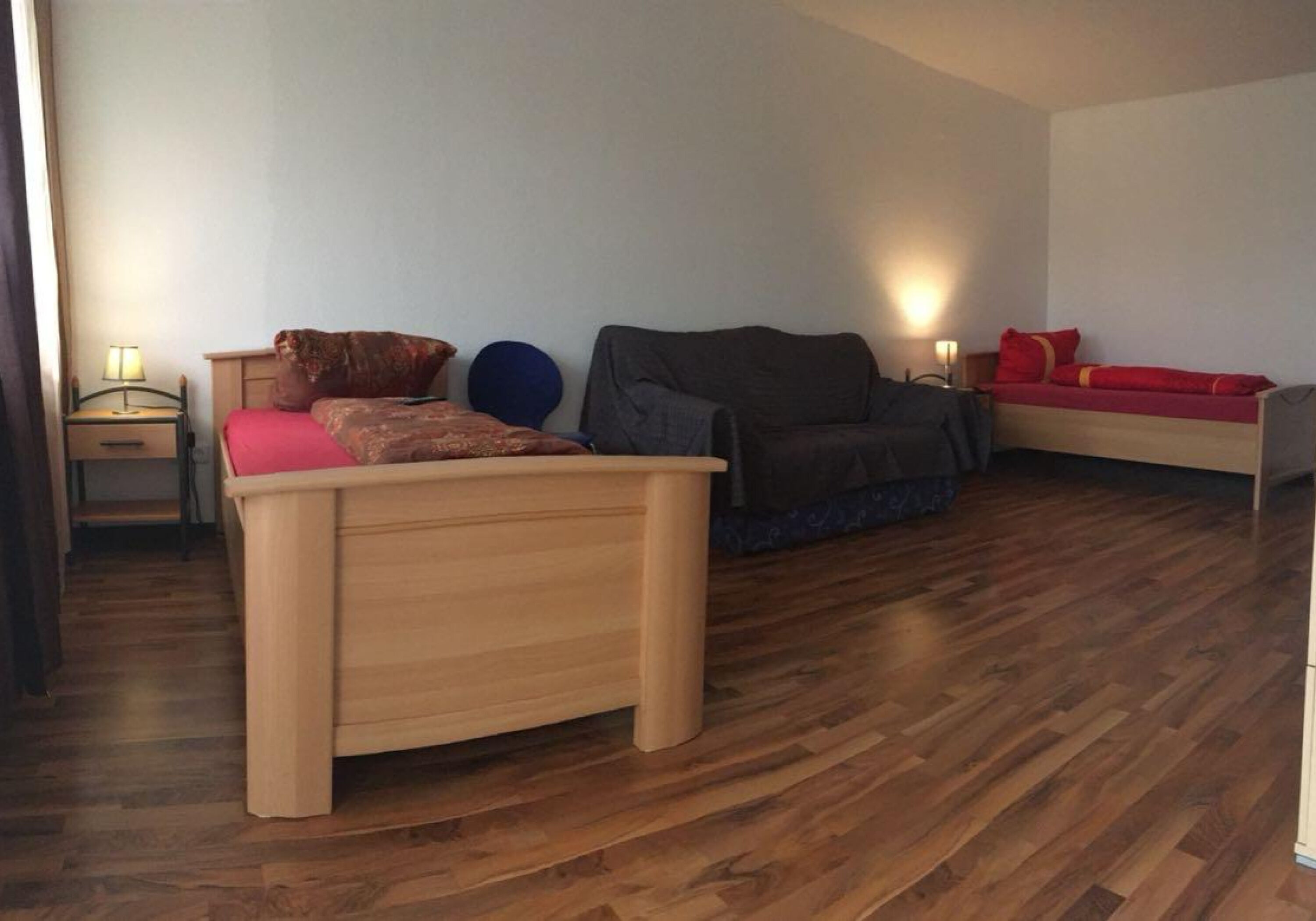 Monteur-Zimmer - Seelze - Monteuren/Messeunterkunft E & E