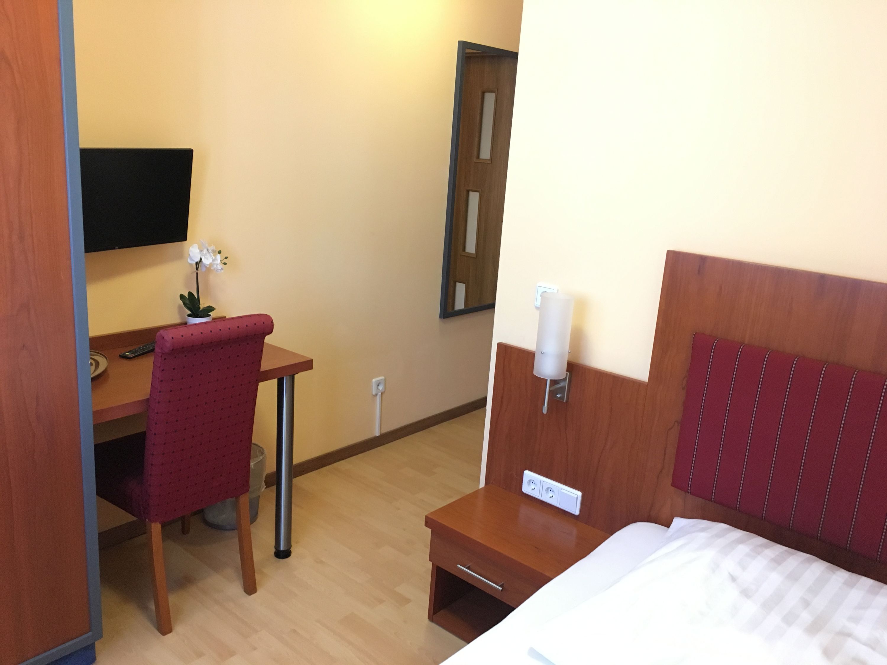 Monteur-Zimmer - Hannover - Monteurszimmer Hannover + Lehrte + Peine