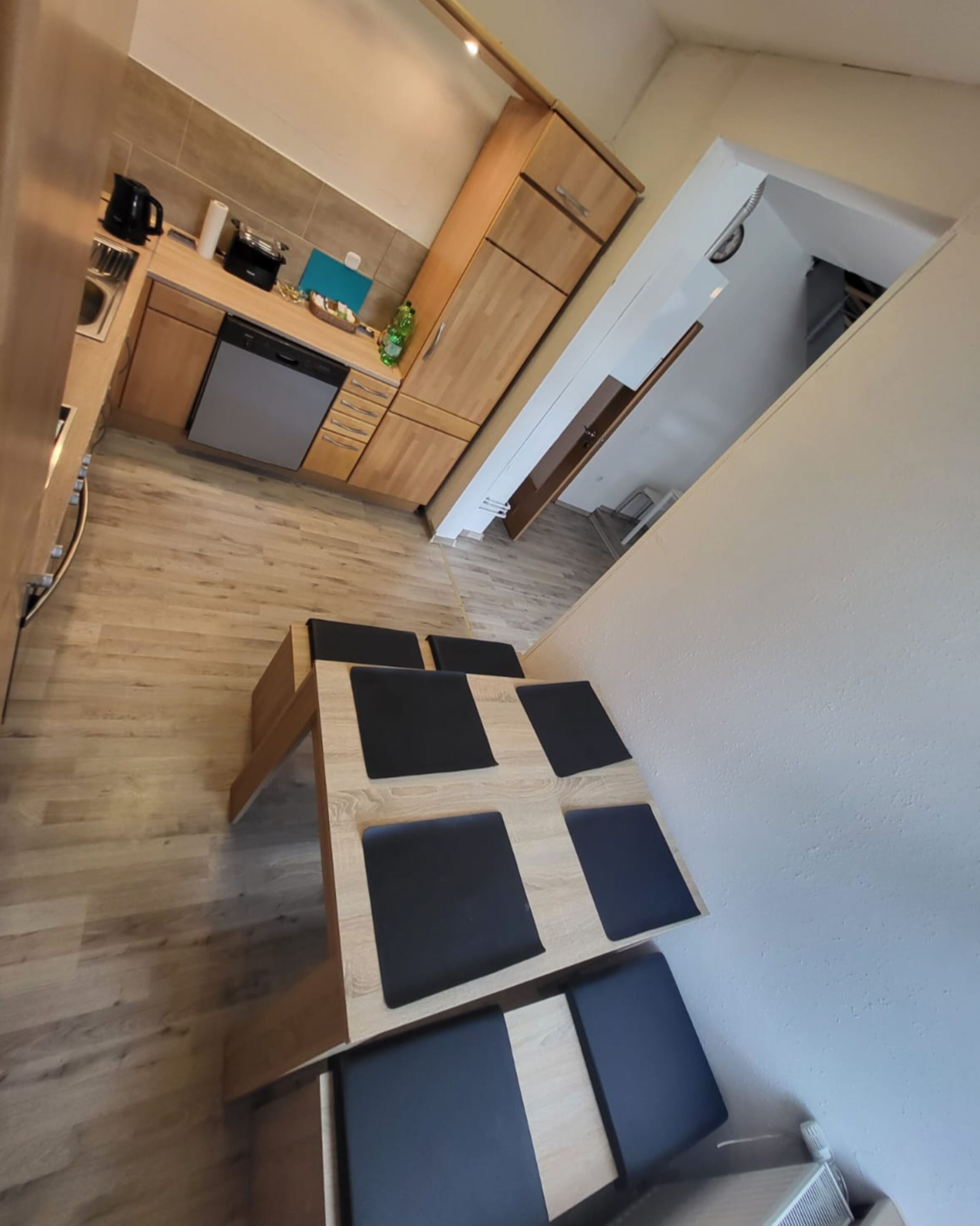 Monteur-Zimmer - Seelze - Zimmer für Monteure in Hannover/Stöcken nähe VW und Conti