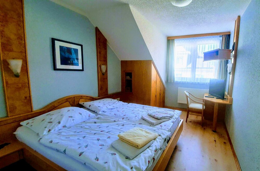 Monteur-Zimmer - Preis pro Nacht - St. Margarethen im Lavanttal - Stadtheuriger Lindbaum