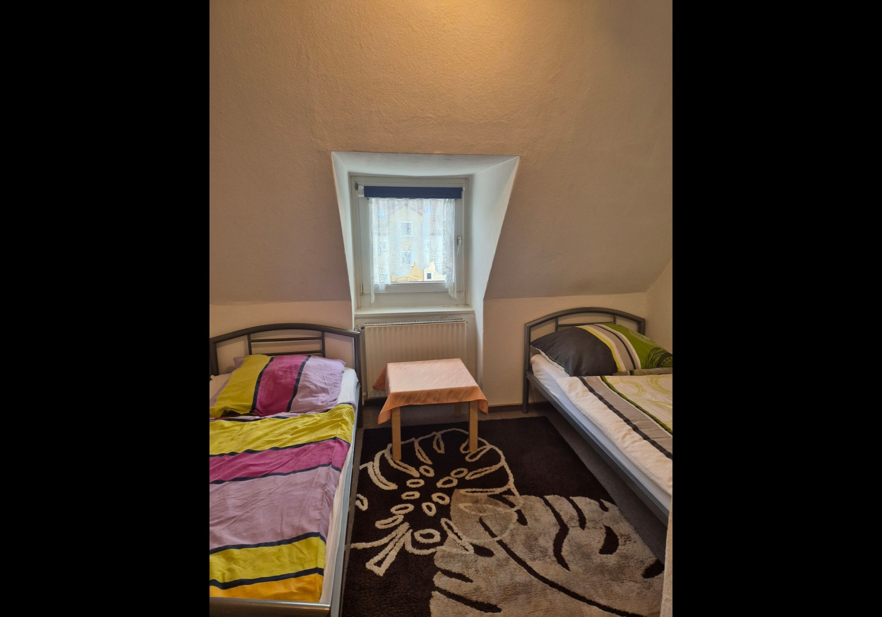 MonteurZimmer: 2-Zimmerwohnung in ruhiger messenaher Lage