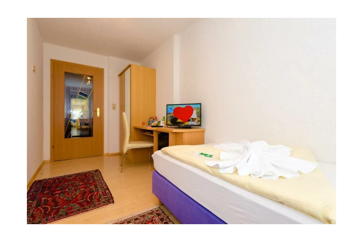 MonteurZimmer: 1A-Haus Steiner