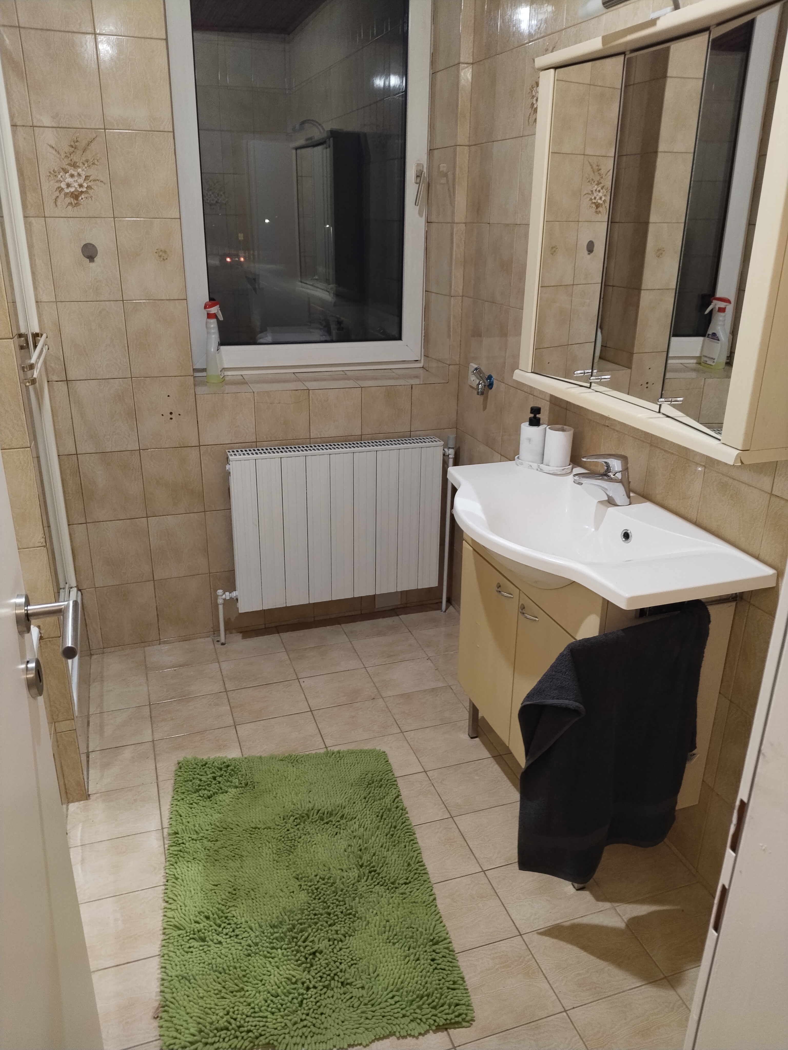 MonteurZimmer: Apartment with 4rooms