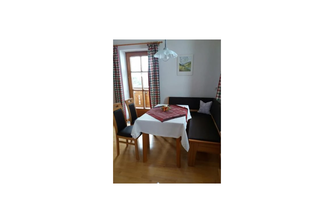 MonteurZimmer: Ferienwohnung Löffelberger in Hallein