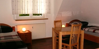 Monteur-Zimmer - Viersen - Monteurwohnung Duisburg Palme Fack/Hasikic