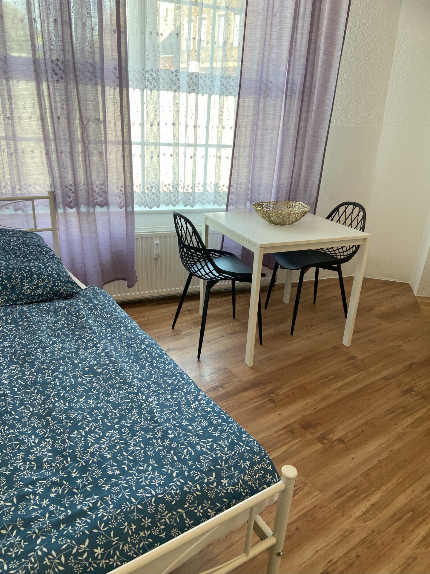 Monteur-Zimmer - Moers - Monteurwohnung / Appartment Duisburg