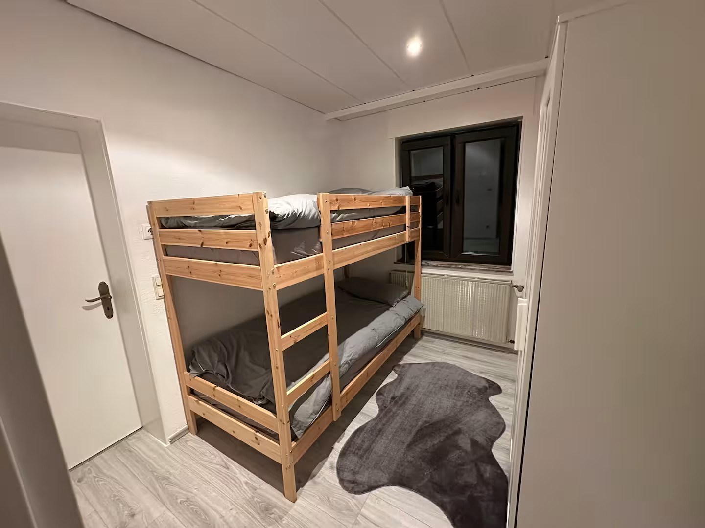 Monteur-Zimmer - Moers - Düsseldorf Airport Nähe