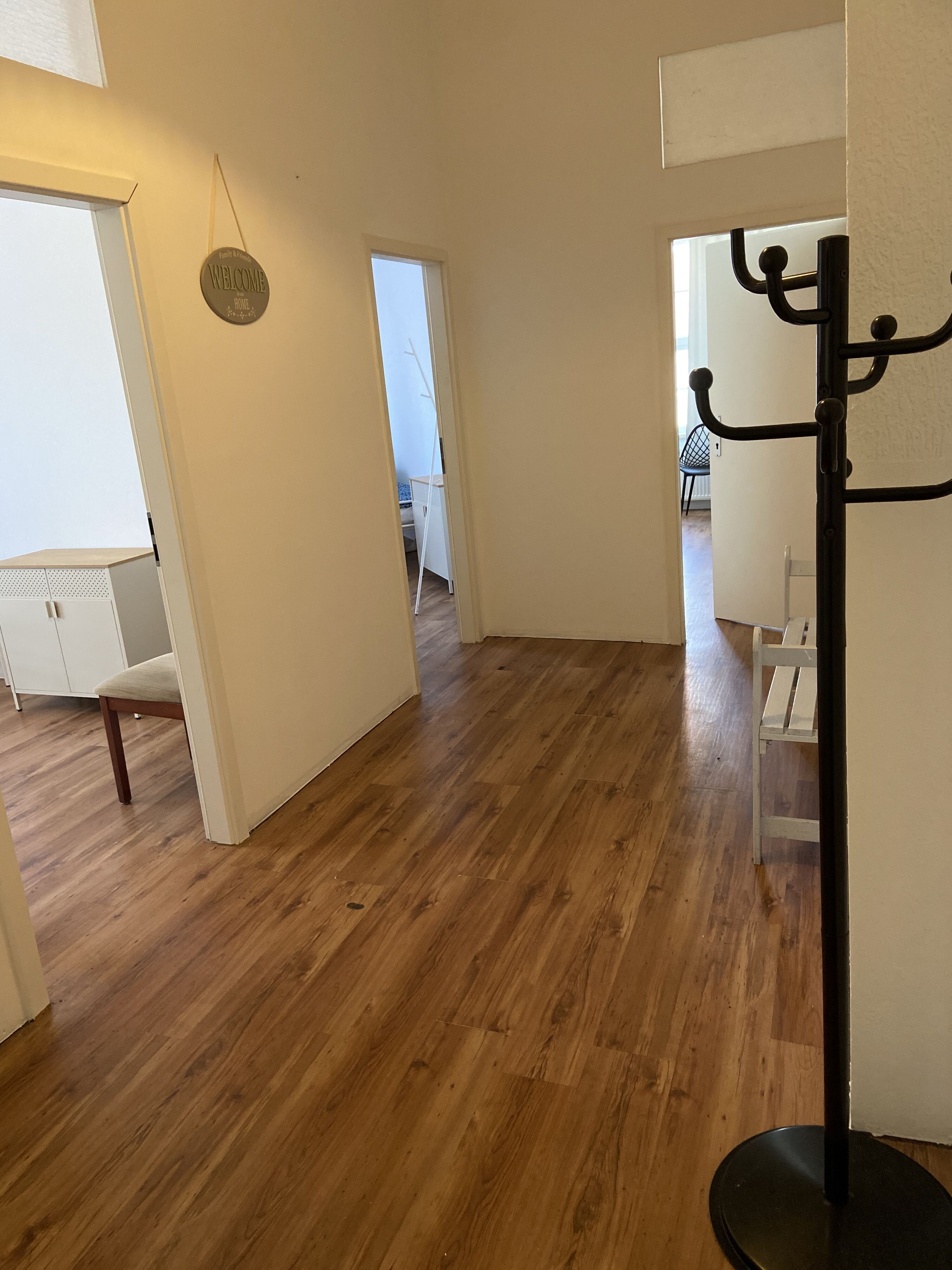 Monteur-Zimmer - Moers - Monteurzimmer - am Kanal in Duisburg (renoviert)