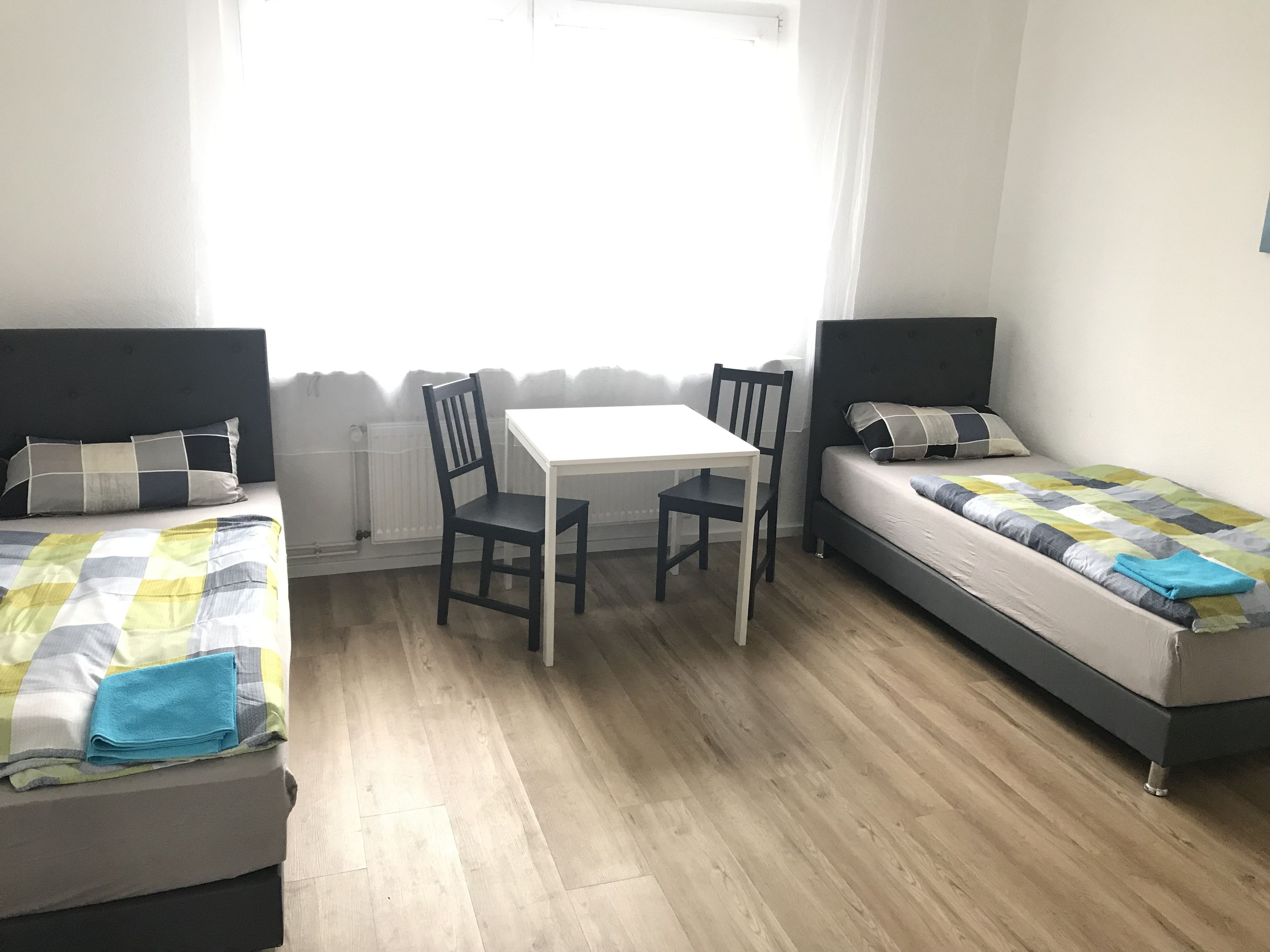 Monteur-Zimmer - Moers - Zimmervermietung Rozsa