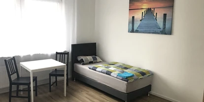 Monteur-Zimmer - Viersen - Zimmervermietung Rozsa