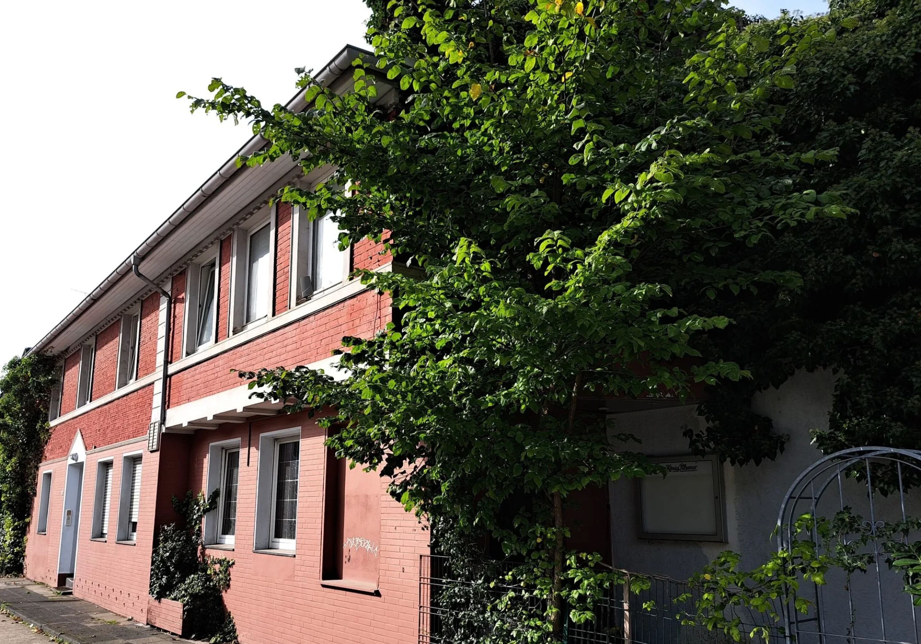 Monteur-Zimmer - Moers - Monteurwohnungen in Duisburg-Rahm