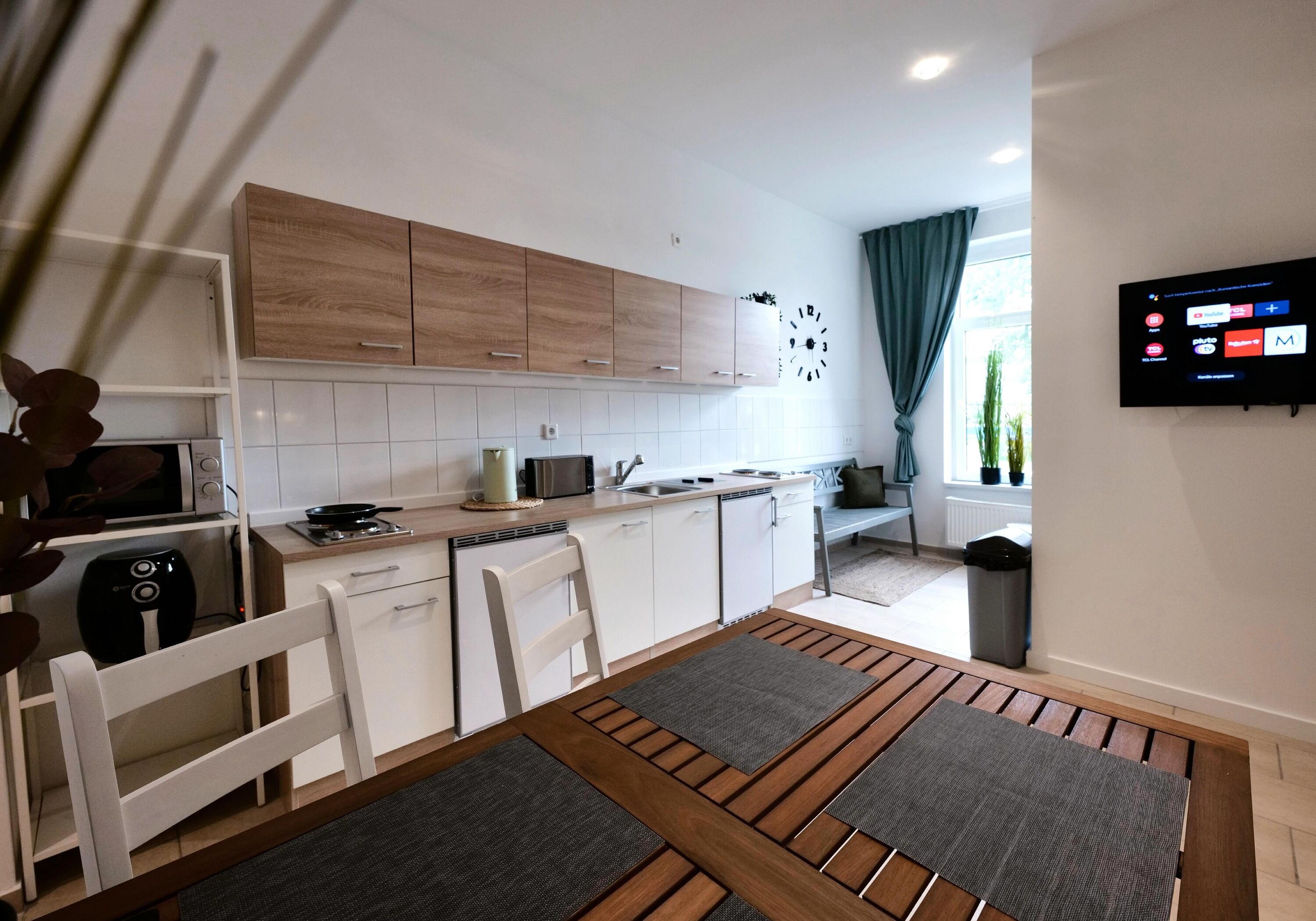 Monteur-Zimmer - Moers - NOVA BEDS Monteurhaus Weseler in Duisburg-Walsum