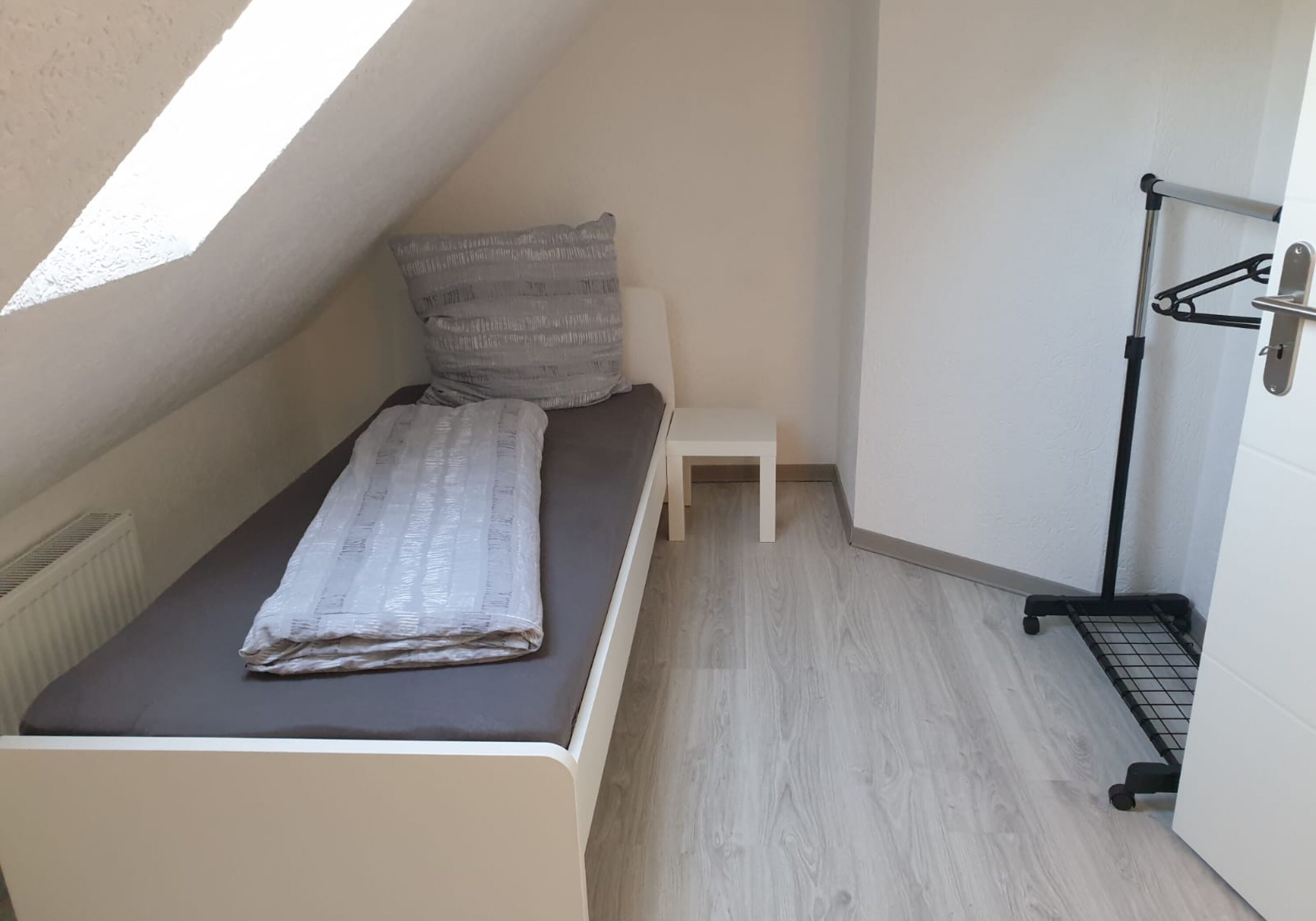 Monteur-Zimmer - Moers - Una Monteurunterkunft Duisburg 1