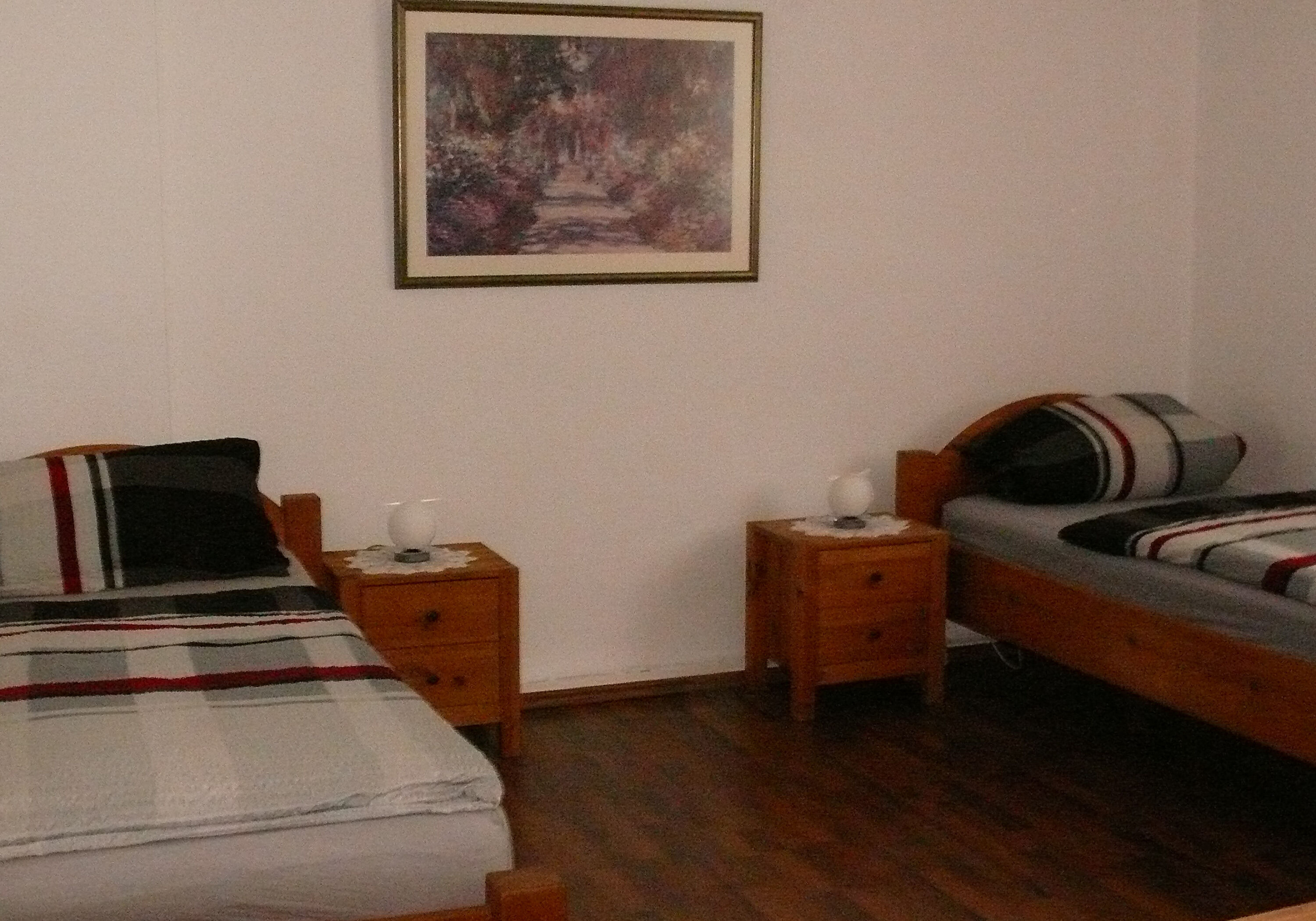 Monteur-Zimmer - Moers - Monteur und Messewohnung Palme Duisburg - Süd