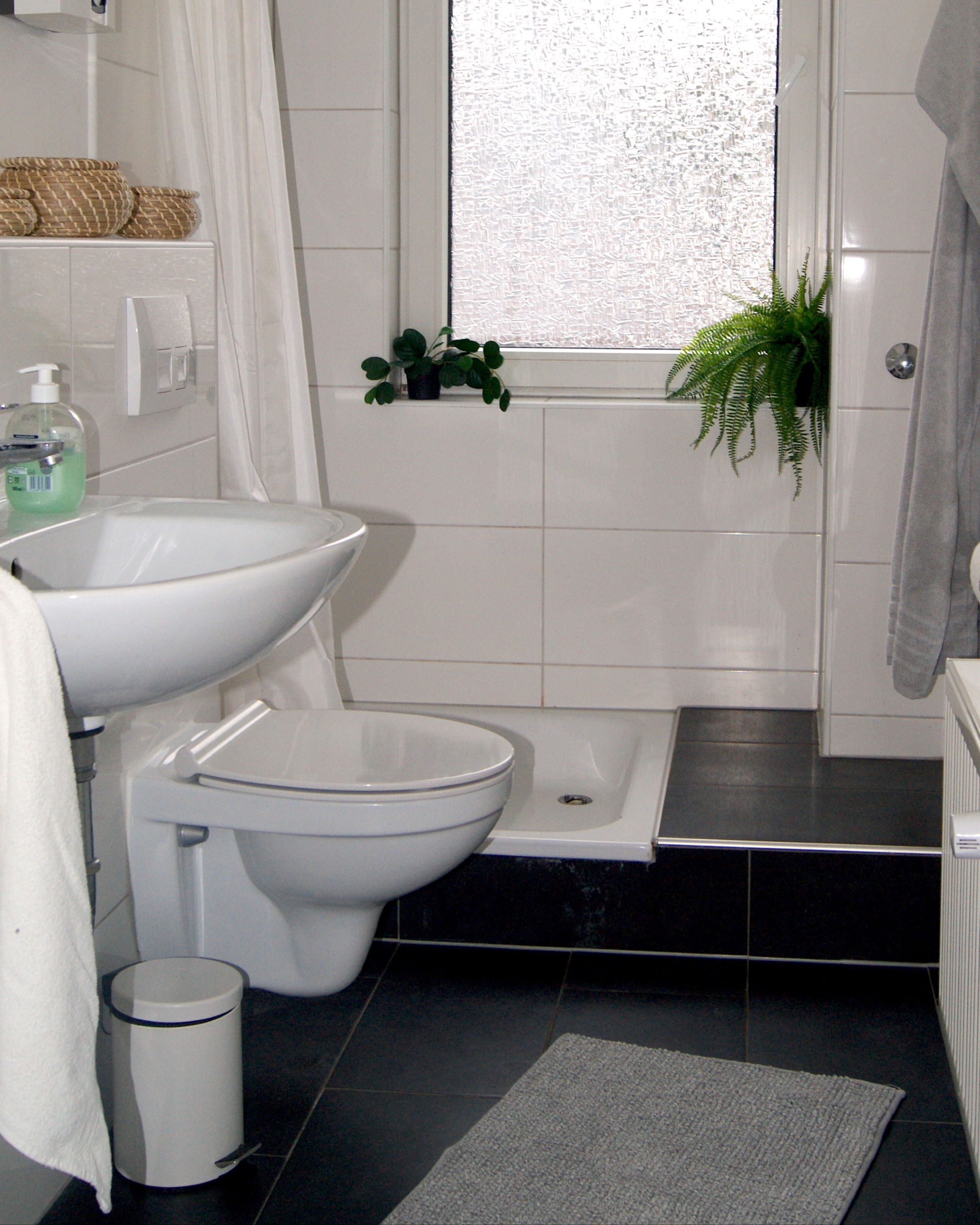 Monteur-Zimmer - Moers - Moderne Wohnung in verkehrsgünstiger Lage