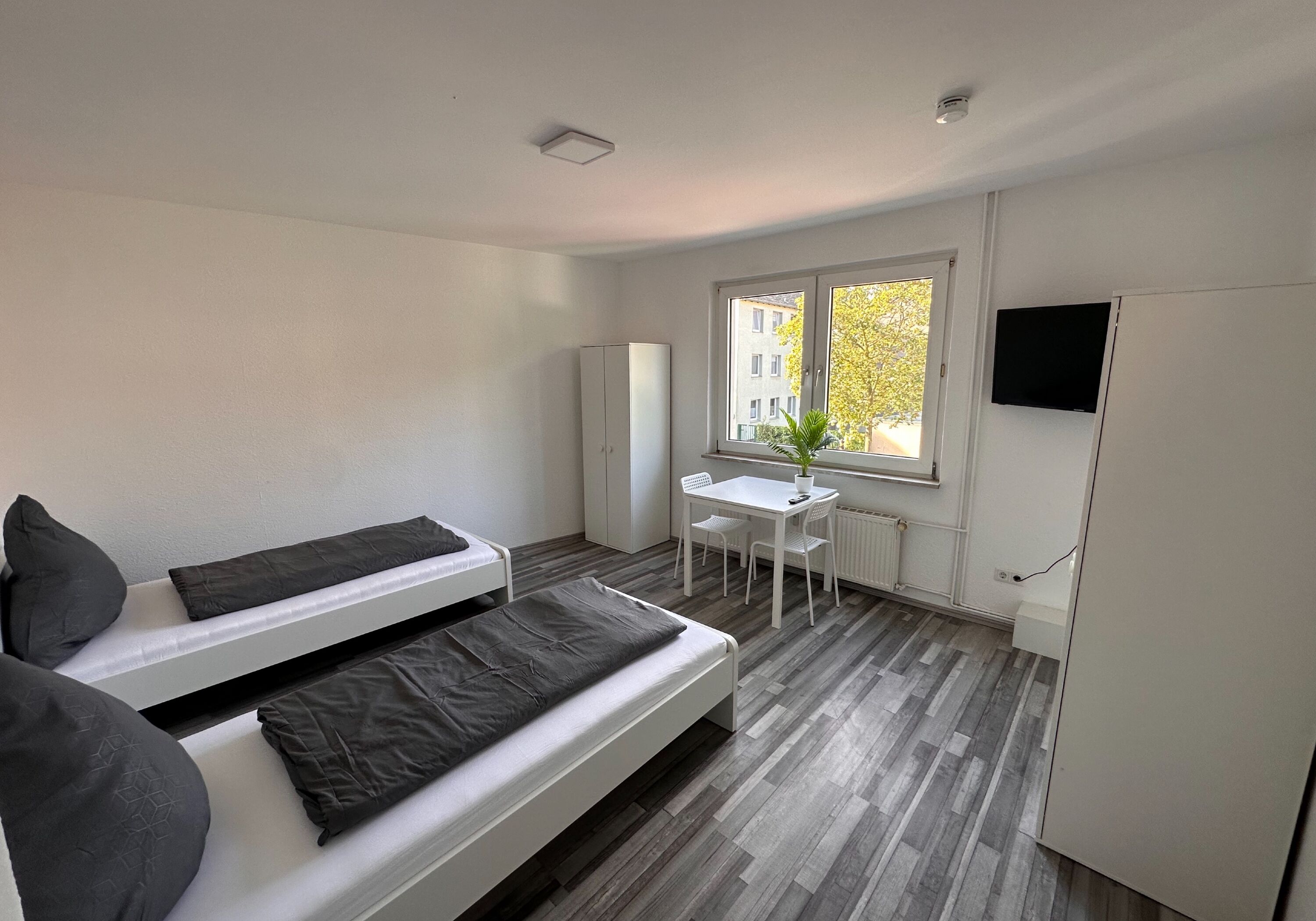 Monteur-Zimmer - Moers - Top ausgestattetes Apartment mit Doppelzimmern/Einzelbetten