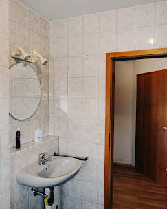 Monteur-Zimmer - Stein bei Nürnberg - Monteurzimmer Fürth • Erlangen • Nürnberg – Frei · Möbliert · Mit Küche, WLAN & Parkplatz